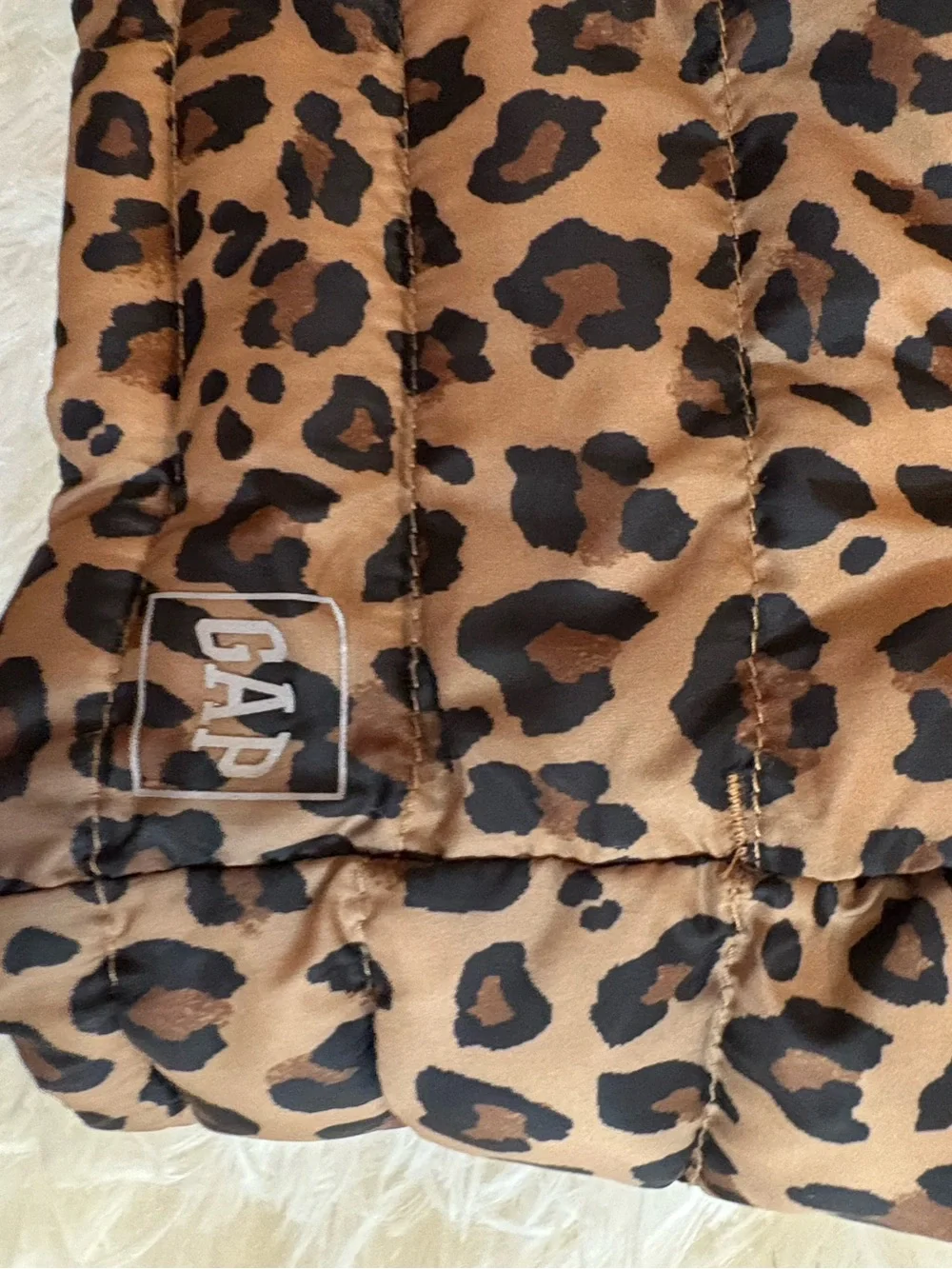 GAP kids animal print puffer jacket size  XS 4/5